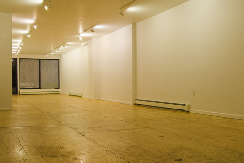 303GRAND's profile picture. A revolving storefront, gallery, and event space in Brooklyn, New York.