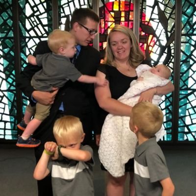 Wife of a Computer Engineer | Mother of 5 | Board Member of #BlessingsinaBackpack | #Teacher with a #clearthelist