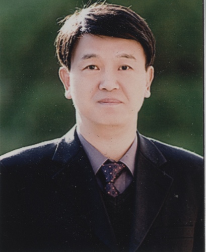 ahntaesoo's profile picture. 정년퇴임교사 Teacher for Tech