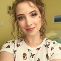 Em (@em_e_h) 's Twitter Profile