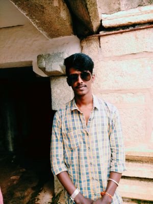 ಕನ್ನಡ ಎನೆ ಕುಣಿದಾಡುವುದೆನ್ನೆದೆ
ಕನ್ನಡ ಎನೆ ಕಿವಿ ನಿಮಿರುವುದು