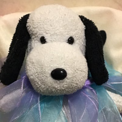 90u891AgUglC2lM's profile picture. 