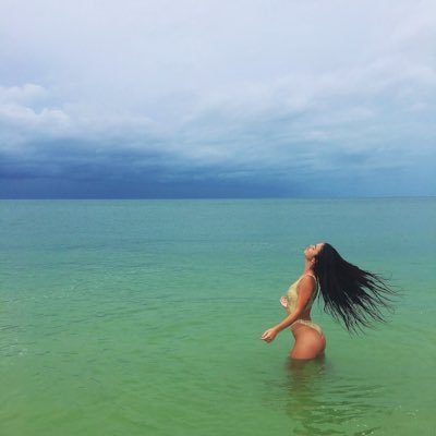 SarahSmith612's profile picture. 