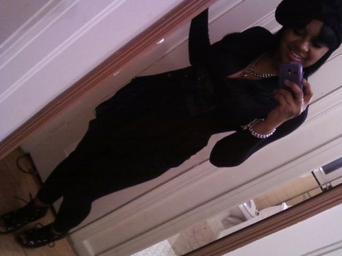 Stuckup_Tye's profile picture. Im 18yrs Old Im Matture And Independent I Have A Job I Love To Shop AND Txt