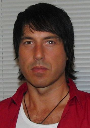 Jan_Olof's profile picture. Father, M.Sc, love NLP/hypnosis, Kitesurfing, Snowkiting, Krav Maga and Progress!