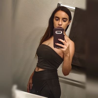 aenjjy's profile picture. Mama to Felix. life is what you make it.
selfcare.
ig:aenjjy