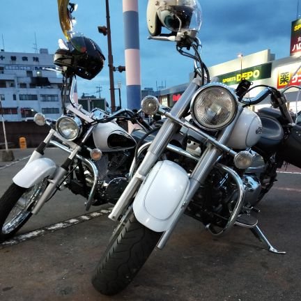 krrn_second's profile picture. ゆるキャンΔ影響でキャンパーなろうとしたら何故かバイクの免許取り始めた気まぐれものです
dsc400/マグナ250  乗りです！！