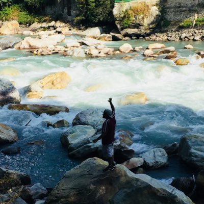 theakashdeb's profile picture. 