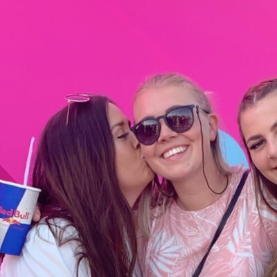 noraunan's profile picture. 