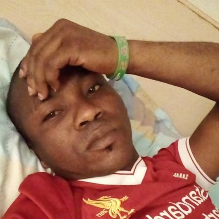 tundejare123's profile picture. 