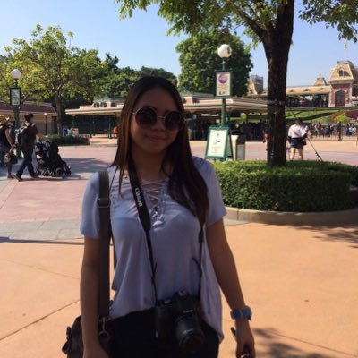 LIFEscriptsMD's profile picture. Life’s a party and I’m the piñata.