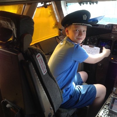 Teenager, Love aviation, want to be a pilot for BA when I leave school