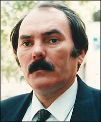 highrising51's profile picture. Front right yeah?