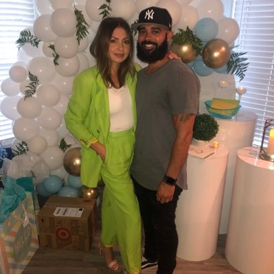 Just_Jacquie's profile picture. .minimalist.