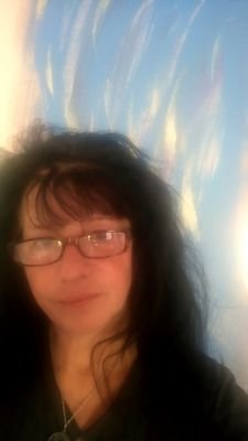 From Fit to Disabled, trying photography, original designs, I love things that are different, #Thinkoutsidethebox
All my own work
Instagram @julzgiblin