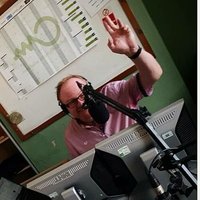 Simon Birds(@SimonBirdsRadio) 's Twitter Profile Photo