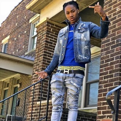 Nanakob49919367's profile picture. 