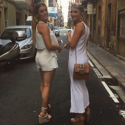 FChualain's profile picture. Múinteoir Gnó agus Gaeilge. Mo chuid tuairimí féin.