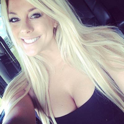 Emilyjeffrey16's profile picture. Love reality TV, huge animal lover, and people