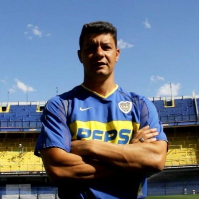 Documental Oficial sobre la vida de Sebastián Battaglia, el futbolista más ganador de la historia del club. Con apoyo de INCAA y Club Atlético Boca Juniors.