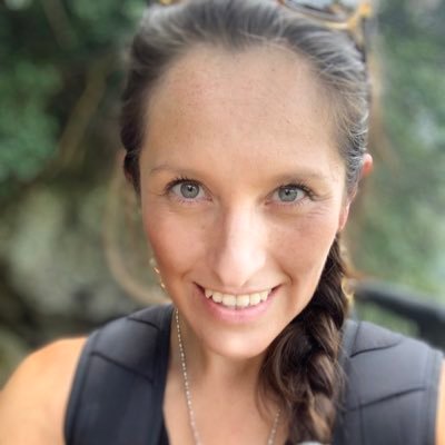 Polymer scientist happily making magic happen @Meta @Tesla☀️ Previously @Zymergen @PPG @DuPont @UAkron