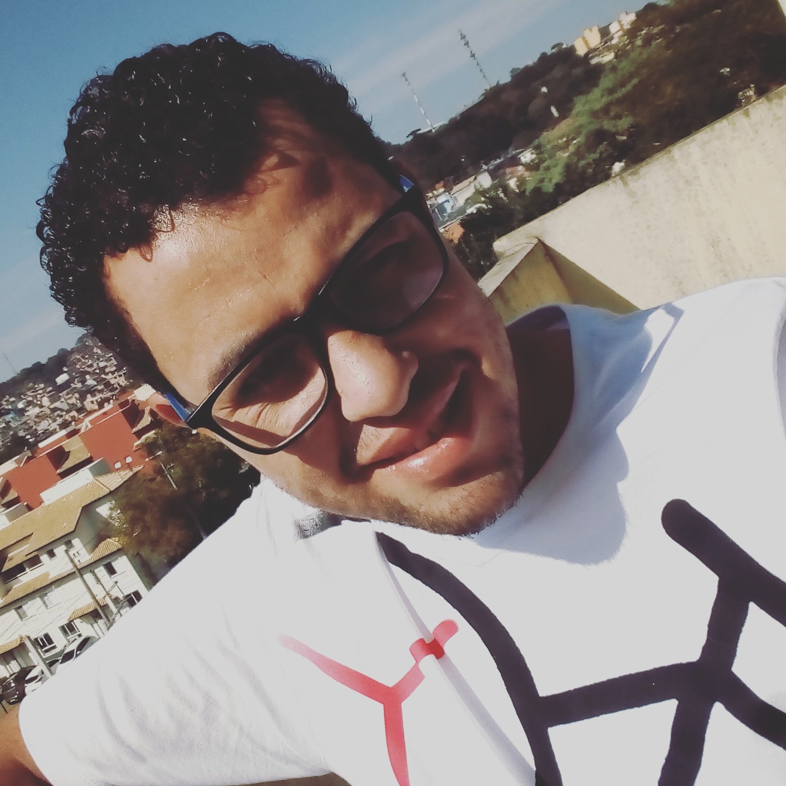 KAIQUEFELIPERO1's profile picture. Paz e amor...