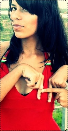 Yriinha178's profile picture. 