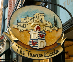 Victoria's source for handmade Italian ceramics, fine tableware, heirloom quality linens, culinary tools, and artisanal Mediterranean foods.
