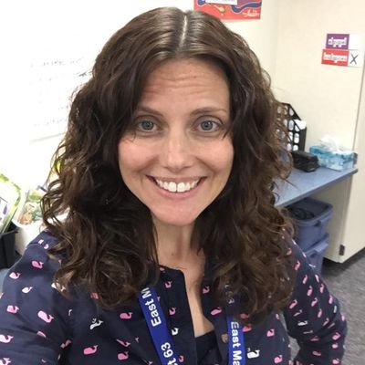 Long-time MS Spanish teacher using CI/ADI and new MS Photography teacher. Also currently a student of French! 🇨🇷🇨🇱🇦🇷🇲🇽🇬🇹🇫🇷🇪🇸