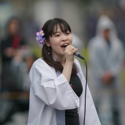 アニソン好き優しい声のシンガー。興味がある事はまずやってみる！平日はOL/居合/よさこい（白縫@shiranui4351、雪月花@sgk_4351）/DTM/頭痛持ち/大型二輪免許/スケート/シュバルツ・ガルテン(@sgarten001)/作曲サークル「泉の庭ちゃんぷるー」（@izuniwa001）/腐女子