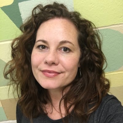 Editor at the @NorthAmerReview, professor at @northerniowa, poet https://t.co/ezvchu596F (she/her)