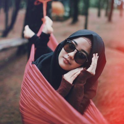 fitavalenzia's profile picture. IG & https://t.co/rDmrZxLu9W : Fitavalenziaaa