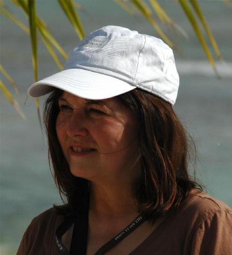 CarmenPK's profile picture. Artist who enjoys photography and writing and has retired from her dietitian job.