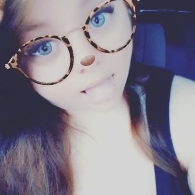 love playing sims 4 on console upcoming youtuber