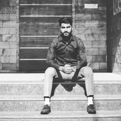 DhruvinRb's profile picture. 