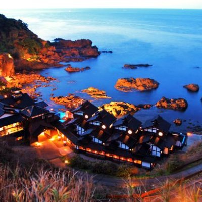 初めまして 皆さんの旅行の参考になればと思い日本の魅力をブログに投稿していますのでよかったら見てみてください また、この観光地についての記事が見たいなどのご要望にもお応えしていきますので気軽にリプ等お待ちしております( ^ω^ )