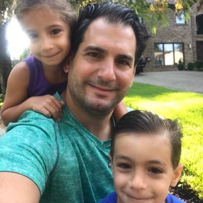 Proud papa of the wonder twins, Zan & Jayna & our kitties, Itchy & Scratchy...Sports enthusiast & fan of the Islanders, Mets, Jets, KC Chiefs, NYCFC & Red Bulls