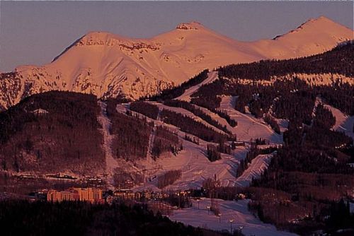 Powder alerts and the latest ski conditions at Telluride courtesy of http://t.co/OM1UECOP4y.