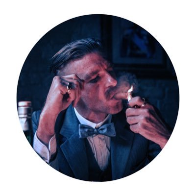 UndeniableBrawn's profile picture. "𝚆𝚎'𝚛𝚎 𝚔𝚒𝚗𝚐𝚜! 𝙺𝚒𝚗𝚐𝚜 𝚘𝚏 𝚝𝚑𝚎 𝚏𝚞𝚌𝚔𝚒𝚗𝚐 𝚠𝚘𝚛𝚕𝚍!"