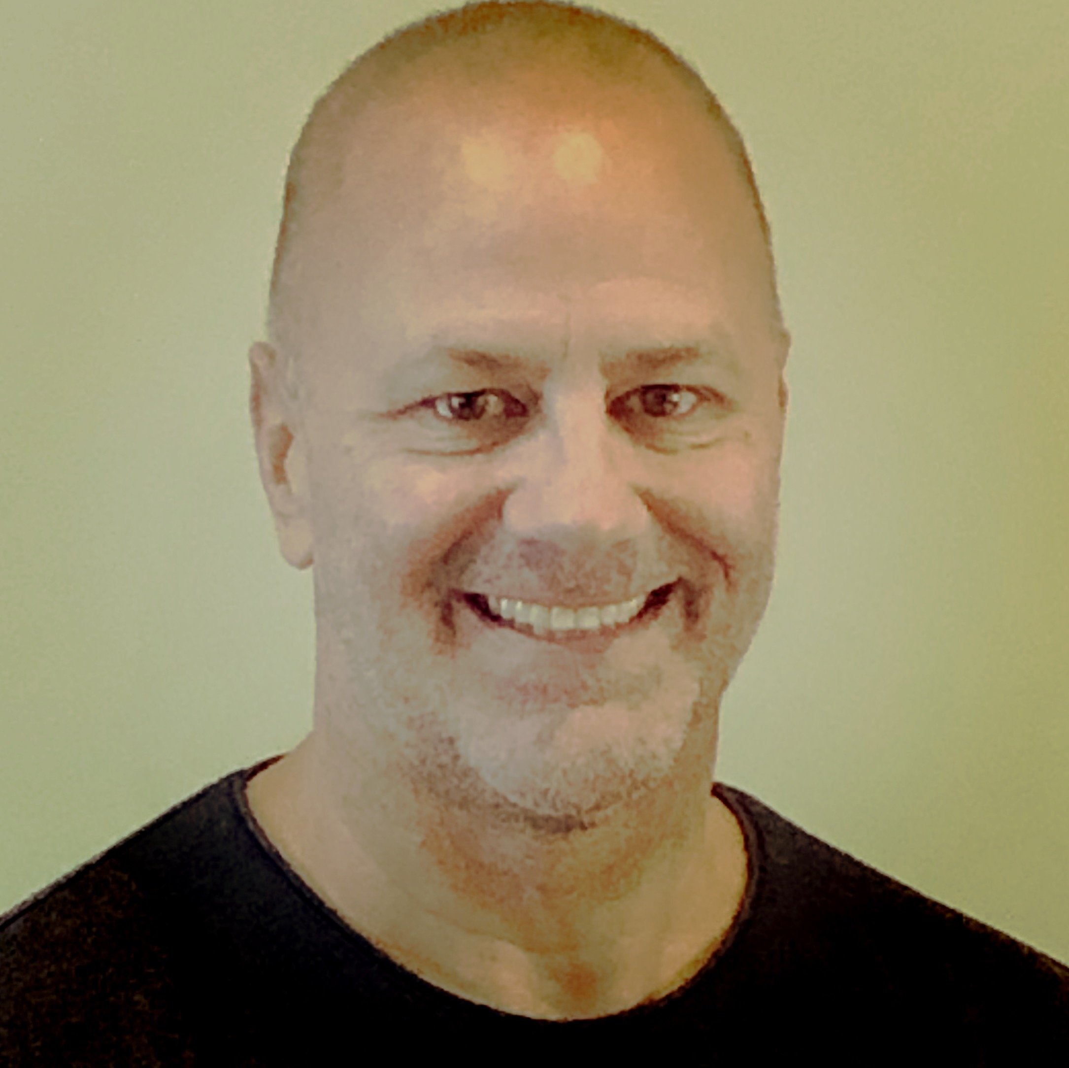 Offering sage advice to New Businesses and Solopreneurs based on my experiences of over 30 years.