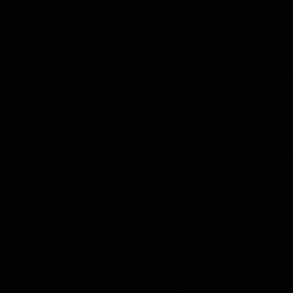 looks_goods's profile picture. Different !