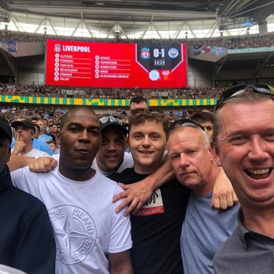 martinlittler50's profile picture. He hates Utd and he loves City ……..