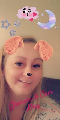 PuntyGlamma's profile picture. 