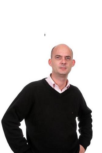 Docent HRM / Bedrijfskunde. Ook serious games / e-learning etc.. Neem gerust eens contact op om er een boom over op te zetten :-)