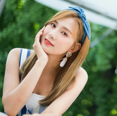 ohhayoung_4ever's profile picture. Apink maknae Oh Hayoung