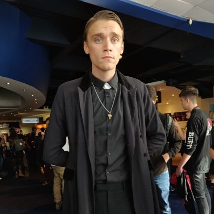 4_deaths's profile picture. There is nothing black and white about a zebra's death!
In association with the National Youth Film Academy