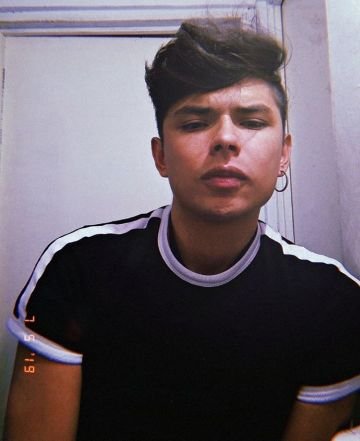 jeronimooo___'s profile picture. hola ser vivo.