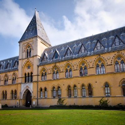 Official Twitter of Oxford University Museum of Natural History, a stunning Victorian building home to 7 million objects. Free entry, open 10-5 every day.