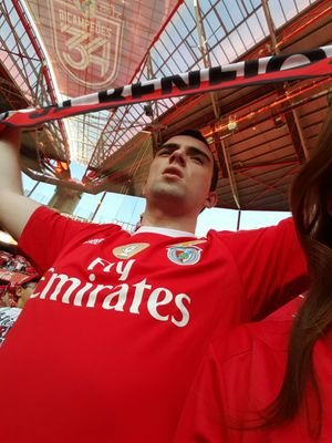 Benfica supporter from Cork, Ireland posting about Benfica and Portuguese football in general and looking to connect with fellow fans 🇮🇪🇵🇹🔴⚪🦅