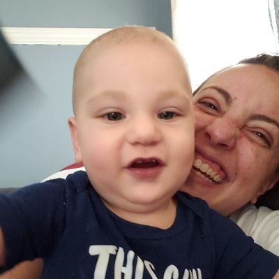 dondokatati's profile picture. 